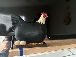 Vintage Sakura Warren Kimble Hand Painted Black Hen Figurine with Eggs